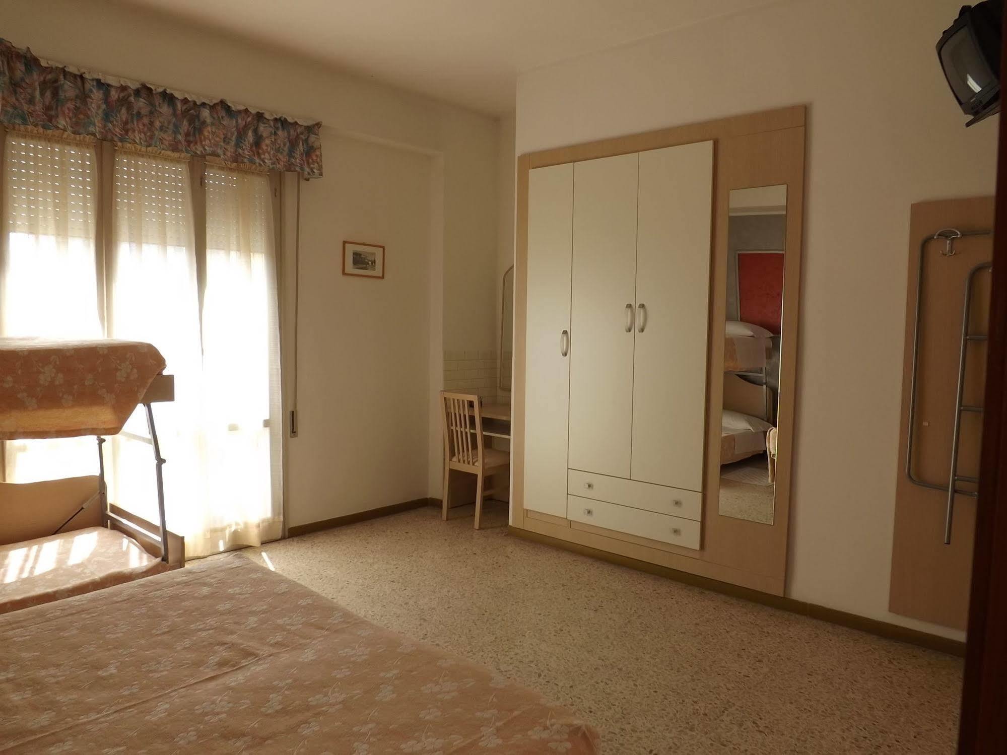 Desiree 3* Cesenatico
